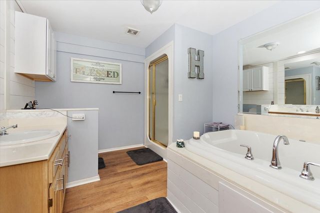 19 Horseshoe Bend Rd, Leoma, TN 38468