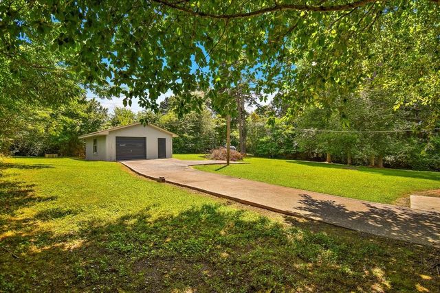 19 Horseshoe Bend Rd, Leoma, TN 38468