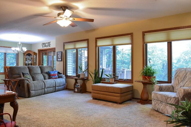 17500 Blackbird Trail, Hastings, MN 55033
