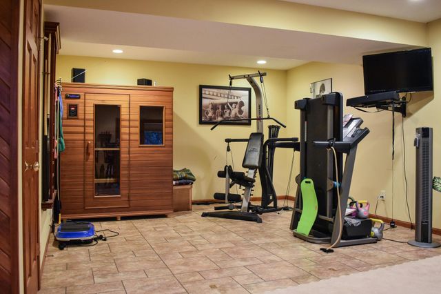 17500 Blackbird Trail, Hastings, MN 55033