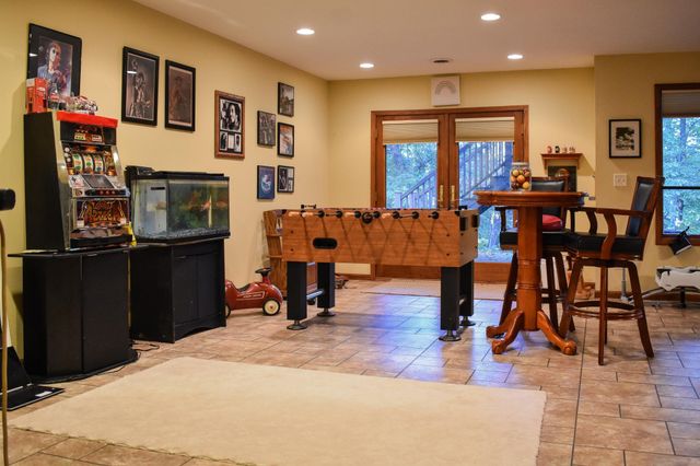 17500 Blackbird Trail, Hastings, MN 55033