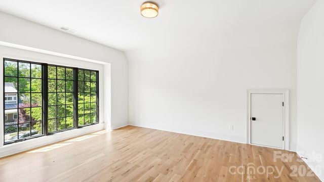 419 Lorna Street, Charlotte, NC 28205