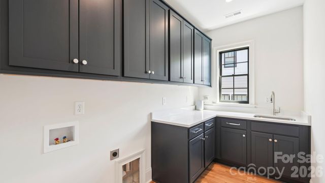 419 Lorna Street, Charlotte, NC 28205