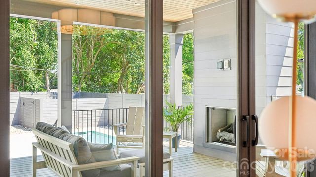 419 Lorna Street, Charlotte, NC 28205