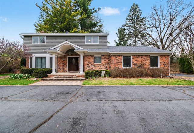 3786 Quarton Road, Bloomfield Hills, MI 48302