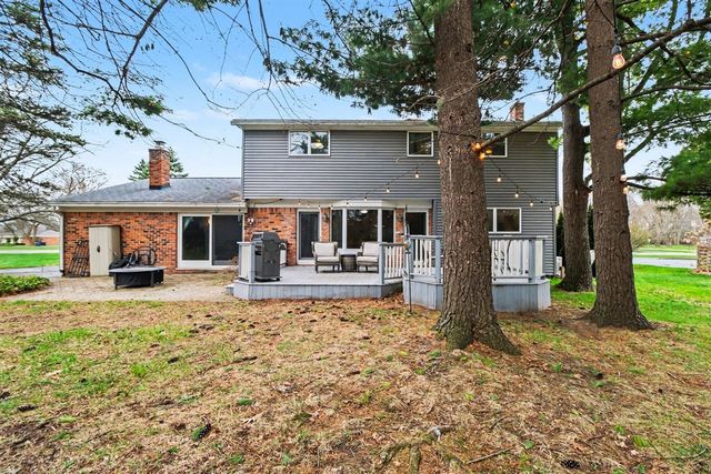 3786 Quarton Road, Bloomfield Hills, MI 48302