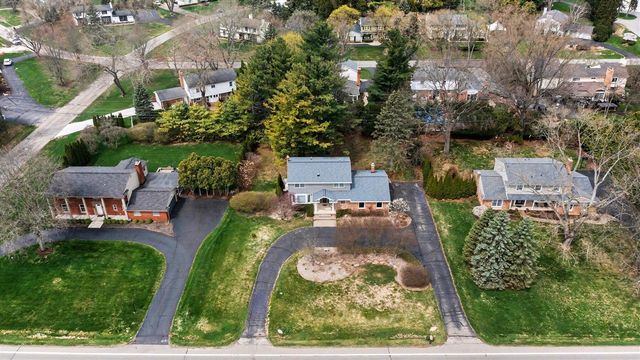 3786 Quarton Road, Bloomfield Hills, MI 48302