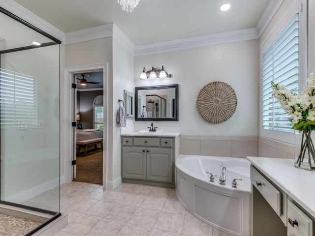 813 Weybridge Lane, Keller, TX 76248