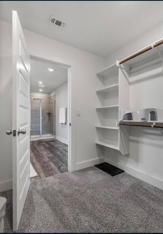 7604 Grand Linden WAY 18, Austin, TX 78744