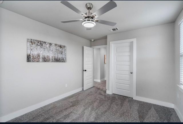 7604 Grand Linden WAY 18, Austin, TX 78744