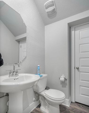 7604 Grand Linden WAY 18, Austin, TX 78744