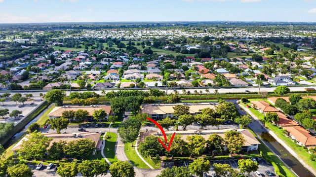 9810 Pineapple Tree Drive 103, Boynton Beach, FL 33436