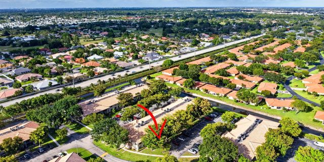 9810 Pineapple Tree Drive 103, Boynton Beach, FL 33436
