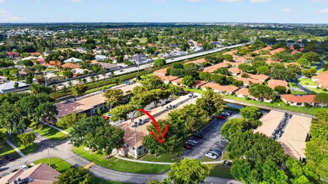 9810 Pineapple Tree Drive 103, Boynton Beach, FL 33436