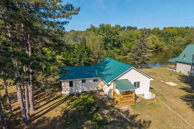 6825 Riverside Road, Osceola Twp, MI 49631