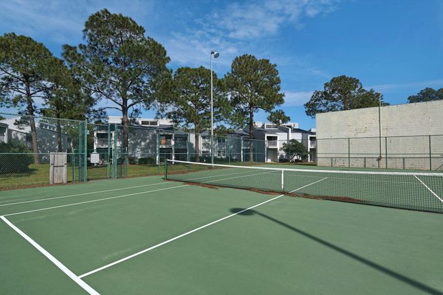 101 Old Ferry Road UNIT 10B, Shalimar, FL 32579