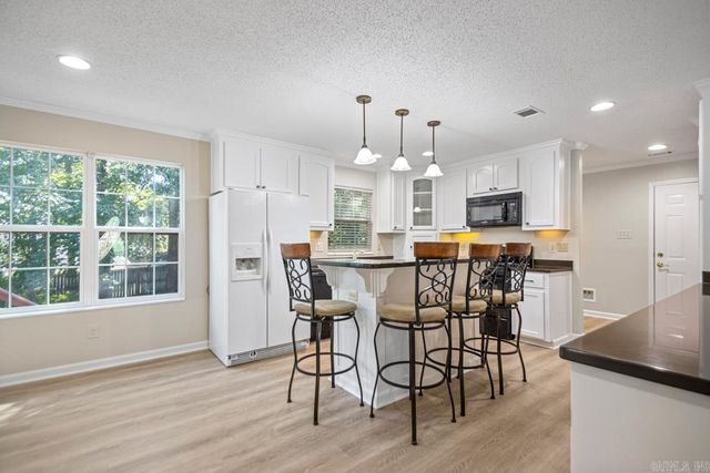 43 Neal Cove, Bryant, AR 72022