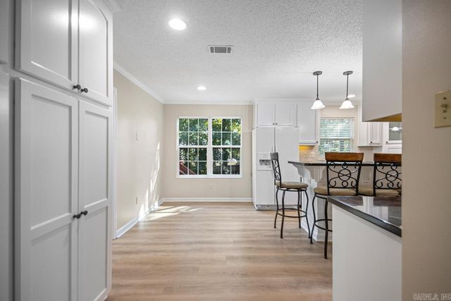 43 Neal Cove, Bryant, AR 72022