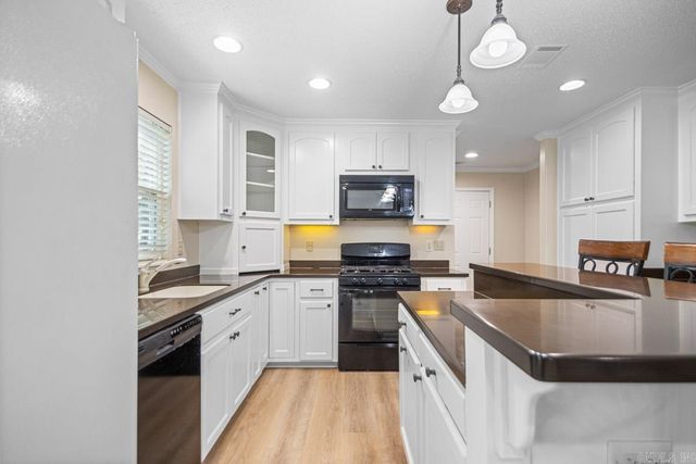 43 Neal Cove, Bryant, AR 72022