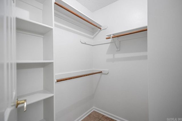 43 Neal Cove, Bryant, AR 72022