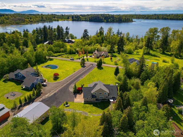 6152 Garrett Lane, Ferndale, WA 98248