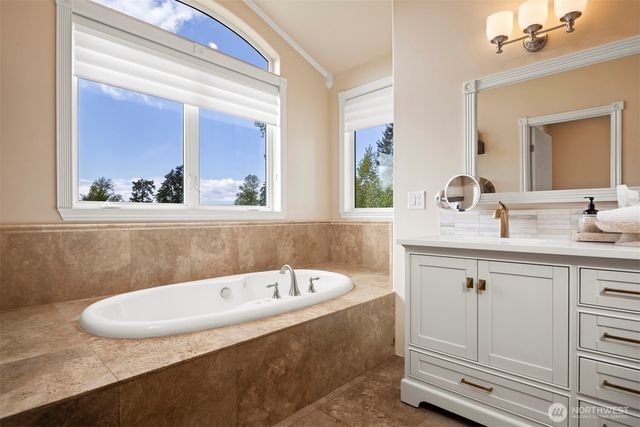 6152 Garrett Lane, Ferndale, WA 98248