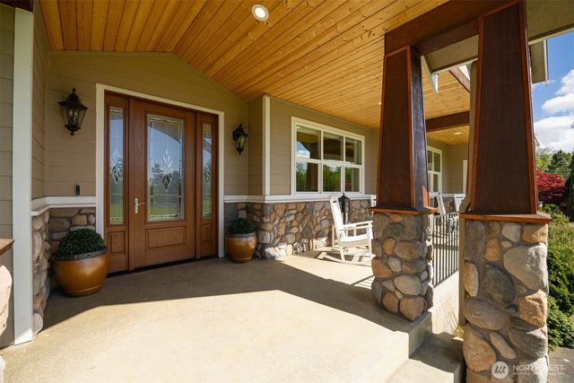 6152 Garrett Lane, Ferndale, WA 98248