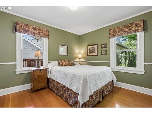 905 Se 71ST Ave, Portland, OR 97215