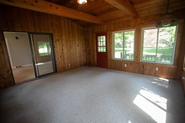 5481 Sheridan Avenue, Durand, MI 48429