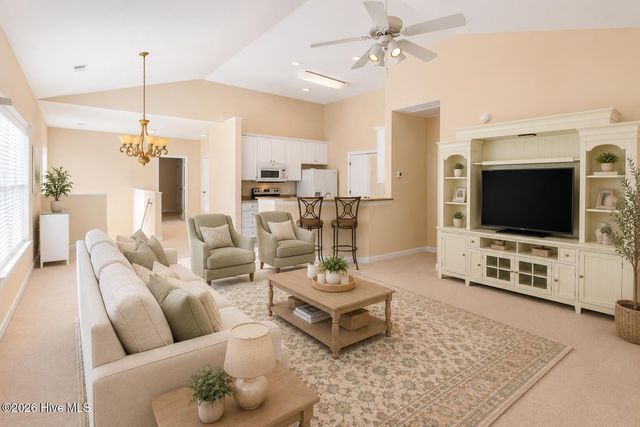 107 Crooked Gulley Circle Apt 4, Sunset Beach, NC 28468