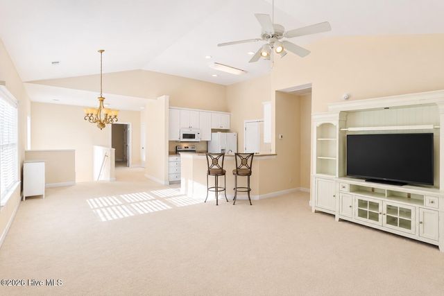 107 Crooked Gulley Circle Apt 4, Sunset Beach, NC 28468