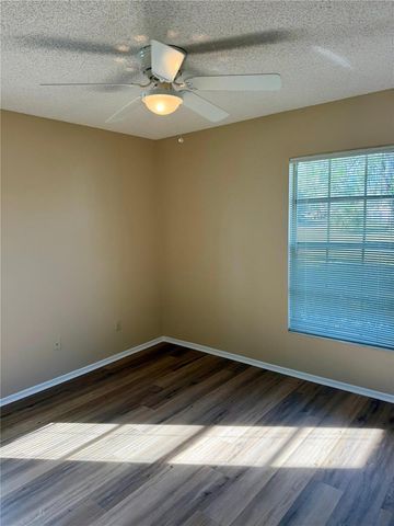 7507 S SANIBEL CIRCLE, Temple Terrace, FL 33637