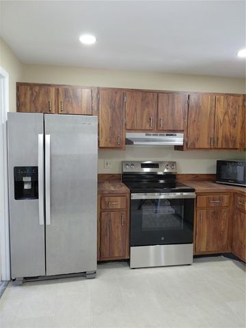 7507 S SANIBEL CIRCLE, Temple Terrace, FL 33617