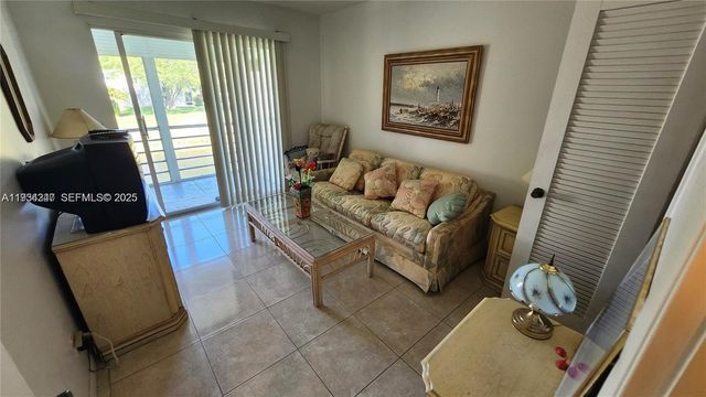 158 Prescott H 158, Deerfield Beach, FL 33442