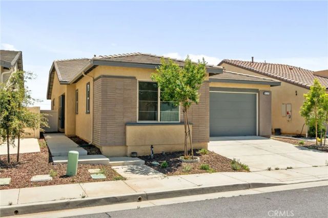 1649 Spring Run Lane, Beaumont, CA 92223