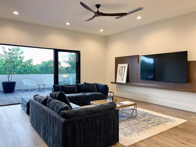 10236 Crestover Drive, Dallas, TX 75229