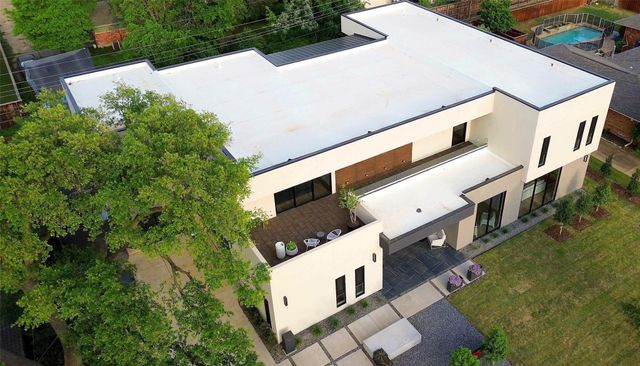 10236 Crestover Drive, Dallas, TX 75229