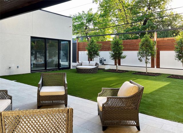 10236 Crestover Drive, Dallas, TX 75229