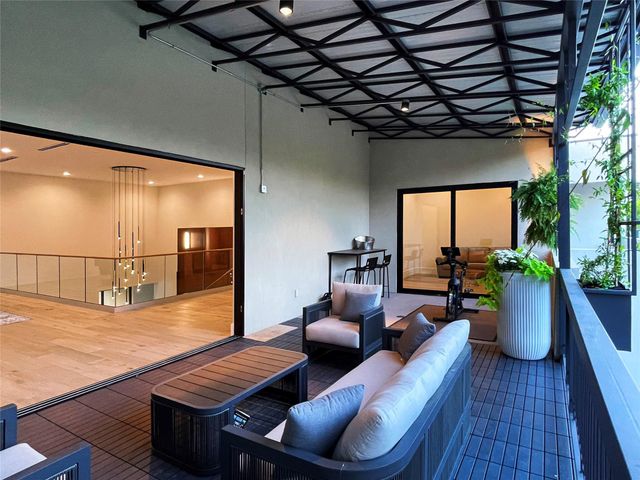 10236 Crestover Drive, Dallas, TX 75229