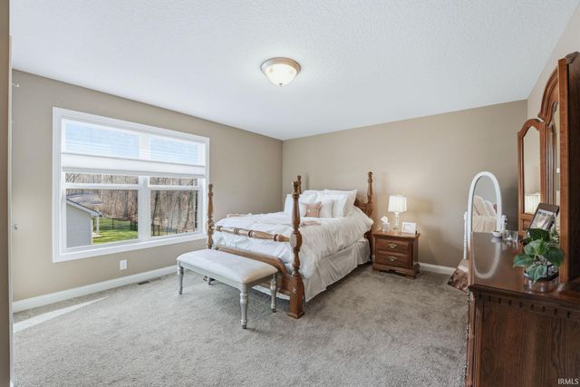 5525 Kodiak Trail, Auburn, IN 46706