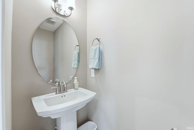 5525 Kodiak Trail, Auburn, IN 46706