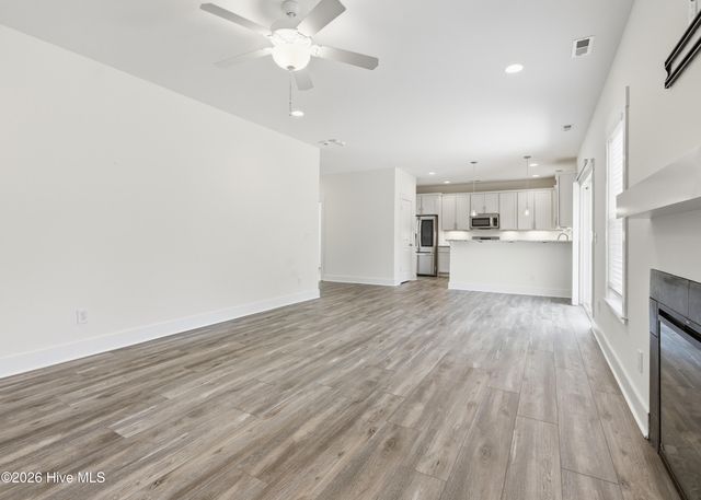 672 Coniston Drive SE, Leland, NC 28451