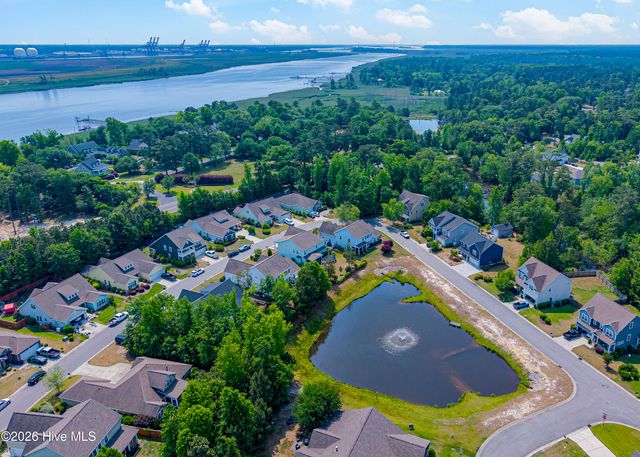 672 Coniston Drive SE, Leland, NC 28451