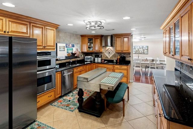 1205 ROYAL OAK DRIVE S, Dunedin, FL 34698