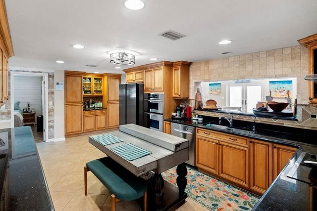 1205 ROYAL OAK DRIVE S, Dunedin, FL 34698