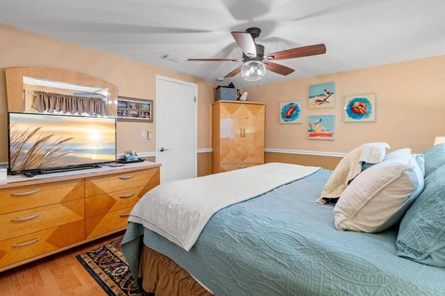 1205 ROYAL OAK DRIVE S, Dunedin, FL 34698