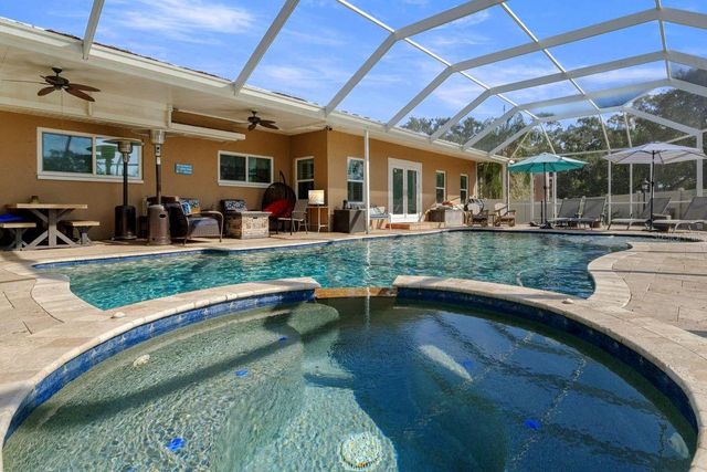 1205 ROYAL OAK DRIVE S, Dunedin, FL 34698