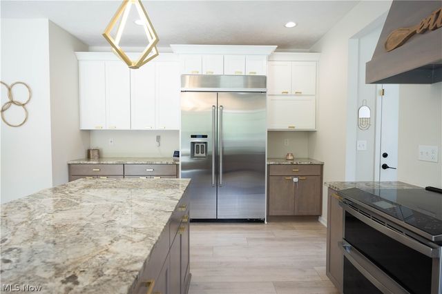 9978 Jayna Lane, Columbia Station, OH 44028