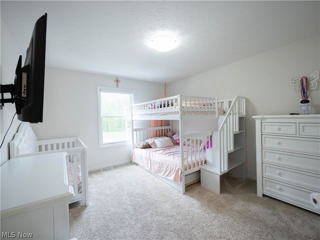 9978 Jayna Lane, Columbia Station, OH 44028