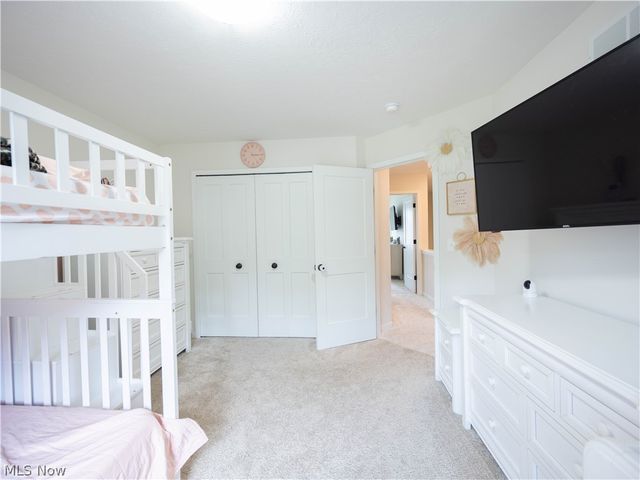 9978 Jayna Lane, Columbia Station, OH 44028